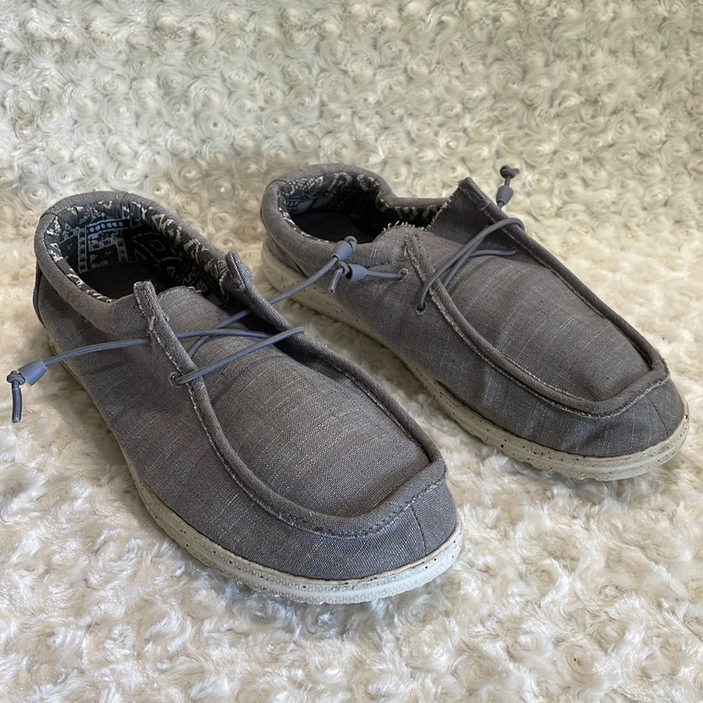 Crevo slip on shoes style hey dude